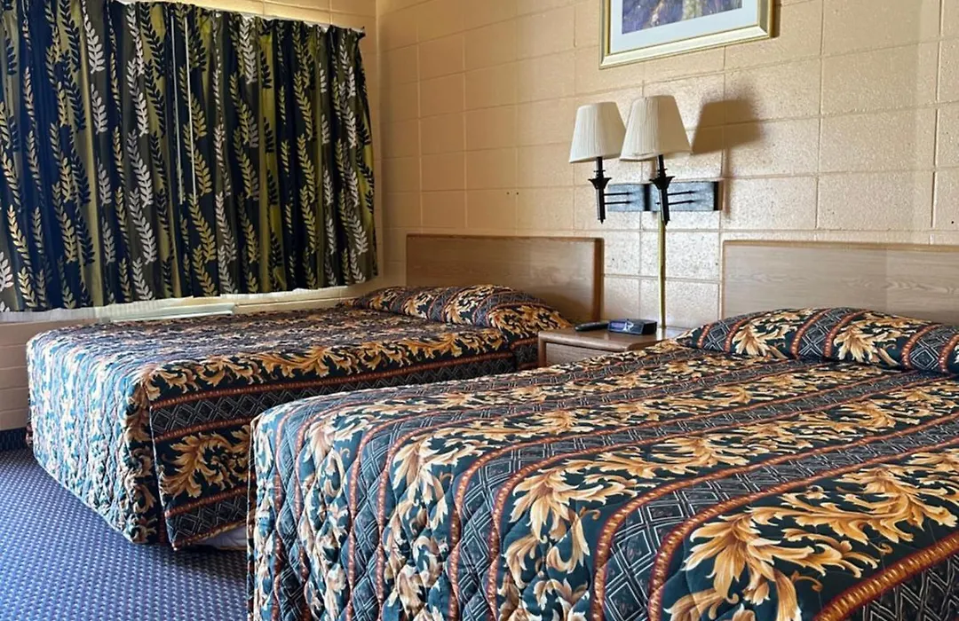 Fireside Inn-1